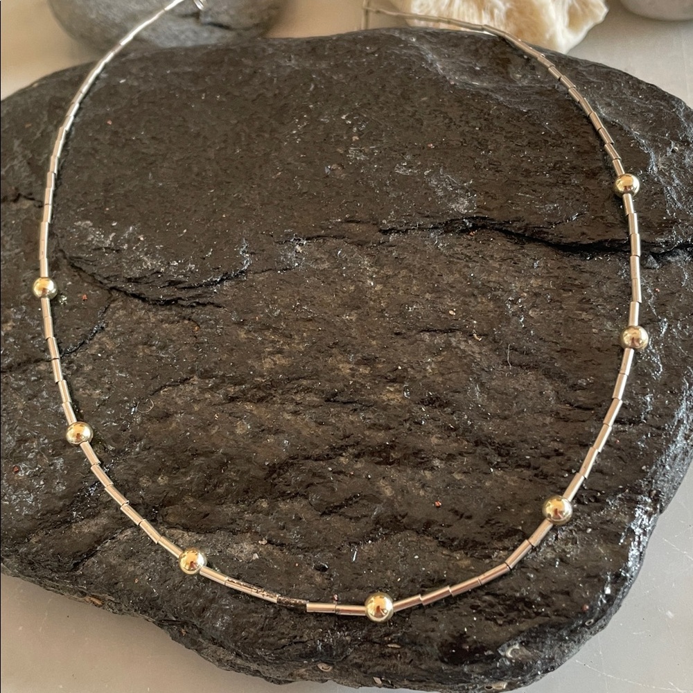 Liquid Silver 70’s Choker Vintage Necklace - Picture 9 of 11
